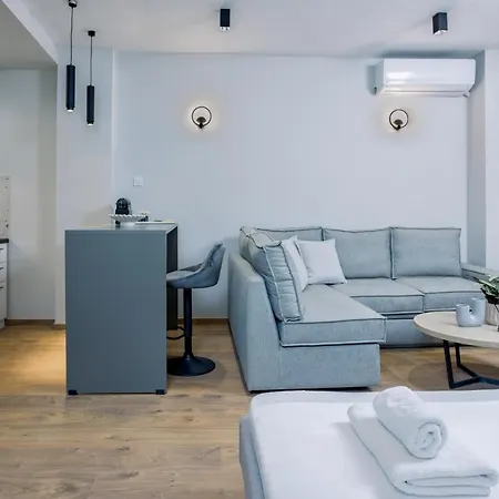 Luxury Downtown α2